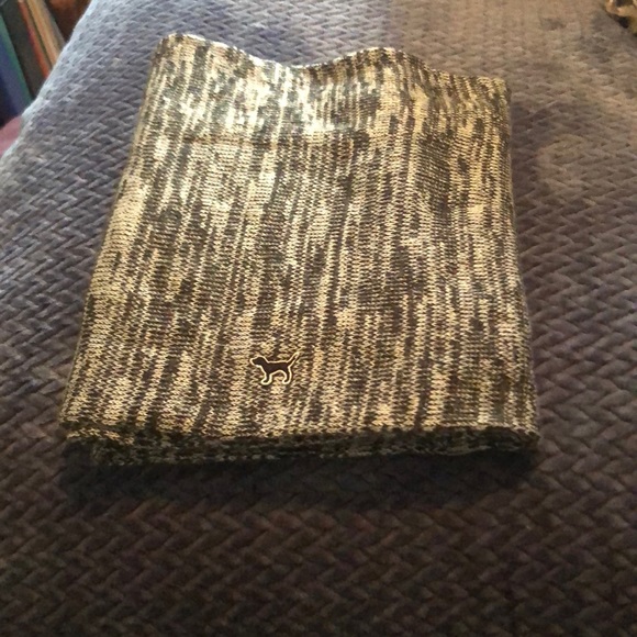 Pink Scarf! - Picture 1 of 1